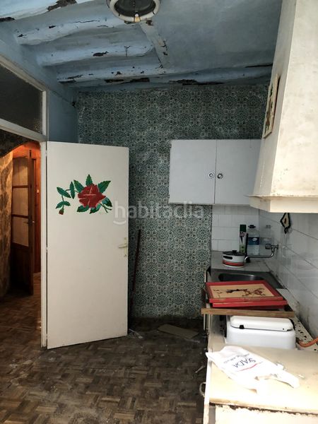 Foto 5ea80332-934d-40cb-a9b6-7e83813e885b. Casa amb xemeneia a Fabara