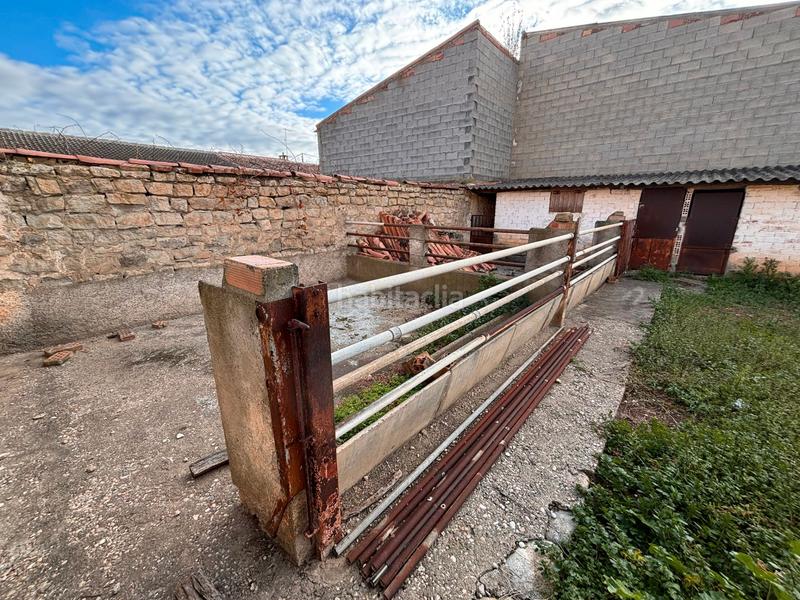 Foto 01e4af9b-24bc-43ac-ad67-f5313f60c311. Casa amb aparcament a Sariñena