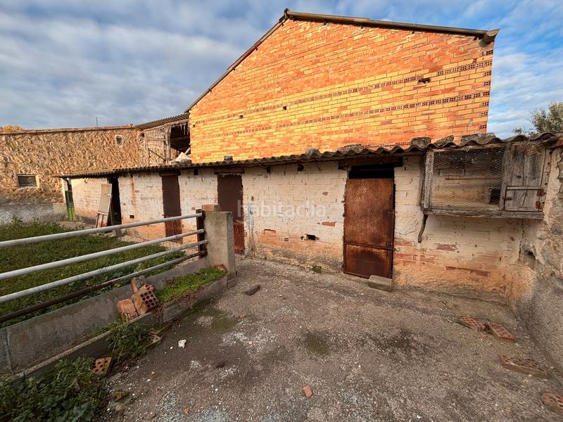 Foto 292332c9-394e-48ef-aedc-57cb6ae1a866. Casa amb aparcament a Sariñena