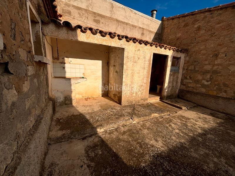 Foto b6955f03-8740-434a-b86c-ba291309e259. Casa amb aparcament a Sariñena