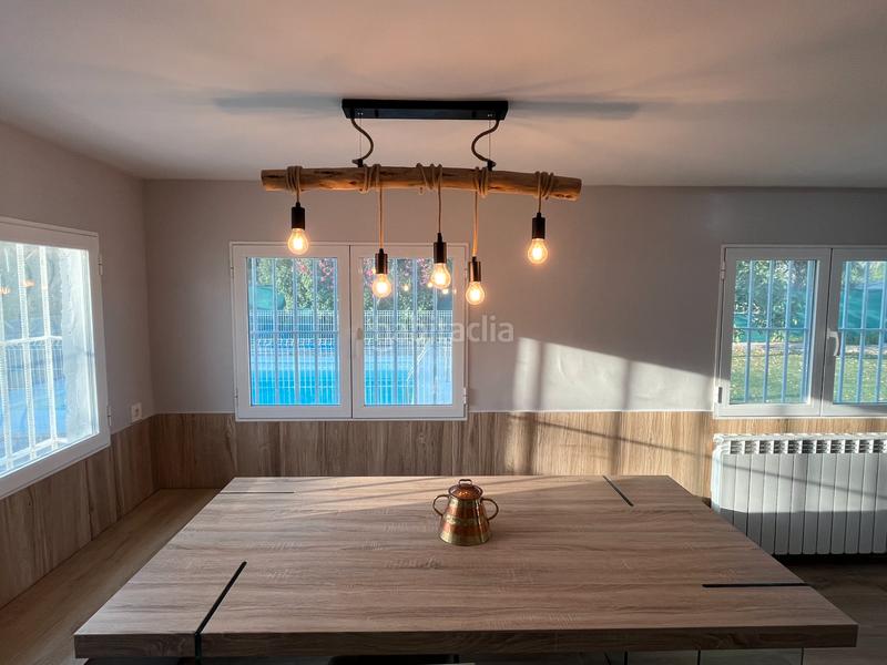 Foto 08307136-6177-4fe2-9139-9bc76de2996e. Xalet amb xemeneia calefacció piscina a Osera de Ebro