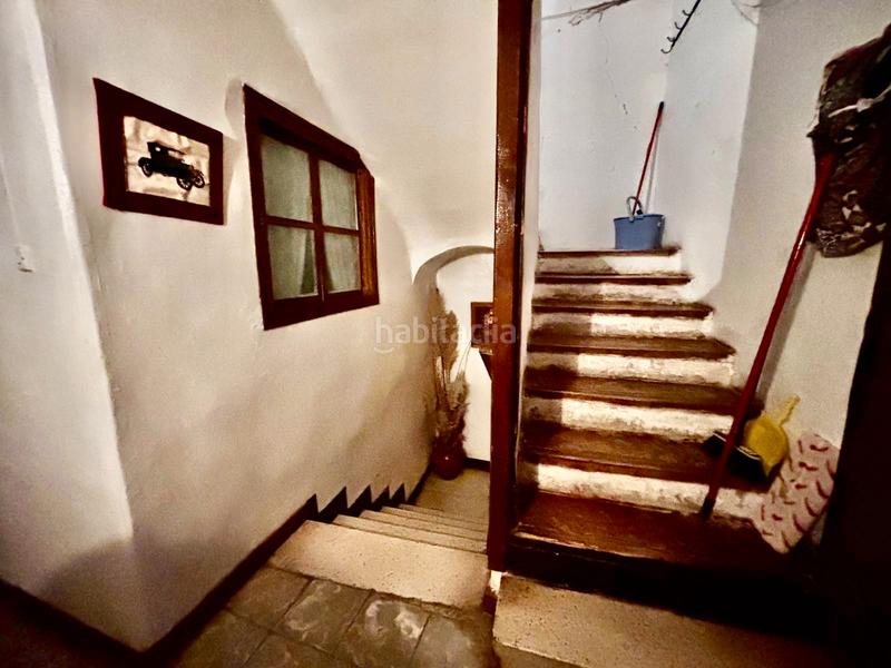 Foto 3cb318a5-b99b-4c1f-94d0-608c42f5b1cf. Casa amb xemeneia aparcament a Valfarta