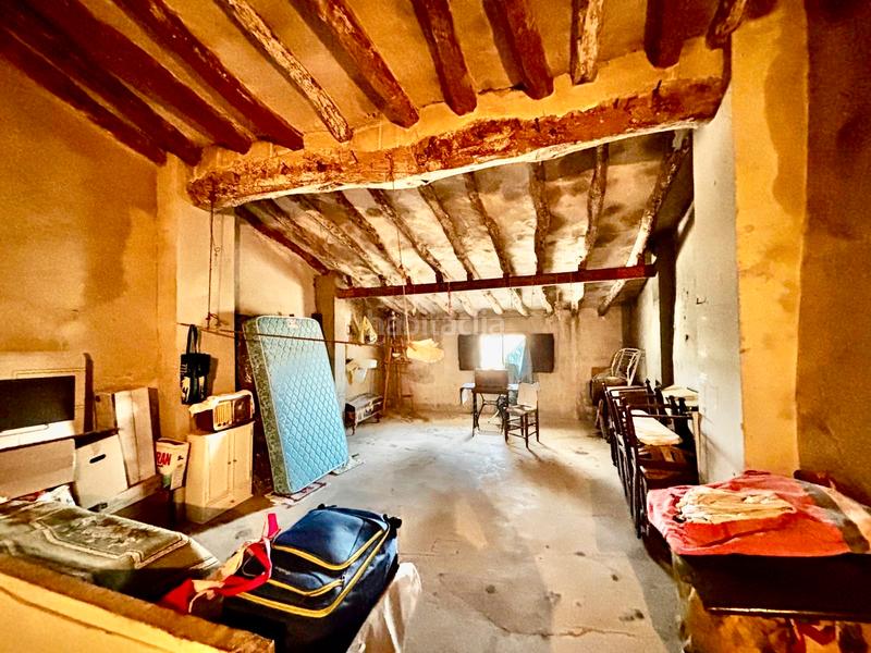 Foto b64fbb14-3623-4640-9190-ff14a9625be6. Casa amb xemeneia aparcament a Valfarta