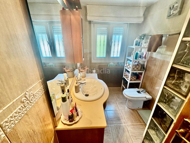 Foto 1b3b6f56-2457-470d-bd8b-d99d4937952d. Chalet con riscaldamento parcheggio piscina in Burgo de Ebro (El)