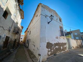 Maison jumelée à Velilla de Ebro. Casa para reformar en velilla de ebro