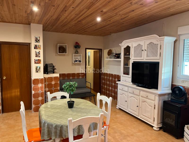 Foto 1c679551-5f07-4301-bf4d-e1fe36f16752. Casa a Osera de Ebro