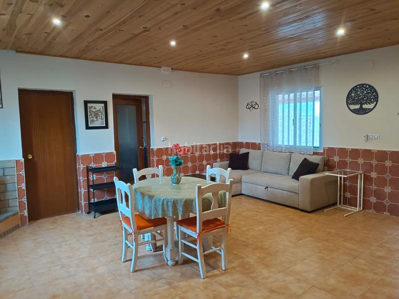 Foto a9d09a65-7b88-466f-8afd-ee229ad86c17. Casa a Osera de Ebro