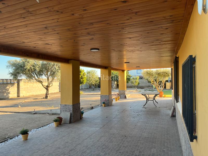 Foto b4fb6569-be96-4302-b0d0-0368605ee630. Casa a Osera de Ebro