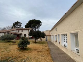 Xalet en Monta�ana. Bonita torre/chalet en monta�ana (zaragoza)