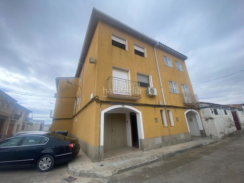 Foto 2957630c-4880-4b26-8ba8-7e699590b1fa. Casa adossada amb calefacció a Gelsa