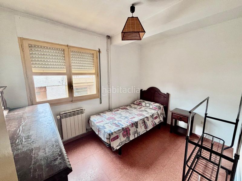 Foto bebd9714-ebf7-43bd-af43-8ba5cef5c2f8. Casa adossada amb calefacció a Gelsa