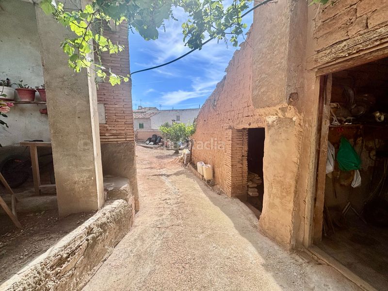 Foto a3ff64f0-2dd0-4540-8198-aa376d1c9021. Casa amb xemeneia a Cetina