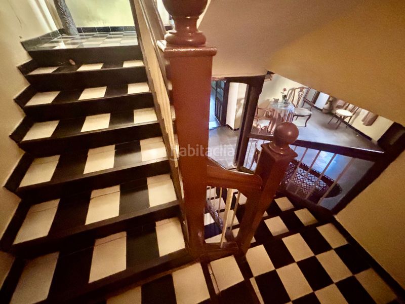 Foto f9c2a015-1324-4243-89b8-a4ea747c4011. Casa amb xemeneia a Cetina