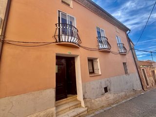 Casa en Cetina. Casa en cetina(calatayud) zaragoza. con gran jardin