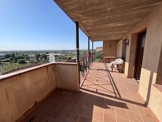 Casa en Calatorao. Bonita casa , bien conservada, en calatorao(zaragoza)
