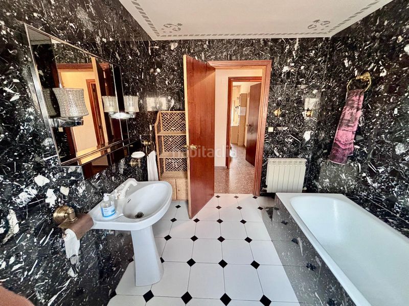Foto aeac805e-ebdc-4727-8650-6294538cb24c. Casa amb xemeneia calefacció a Bulbuente