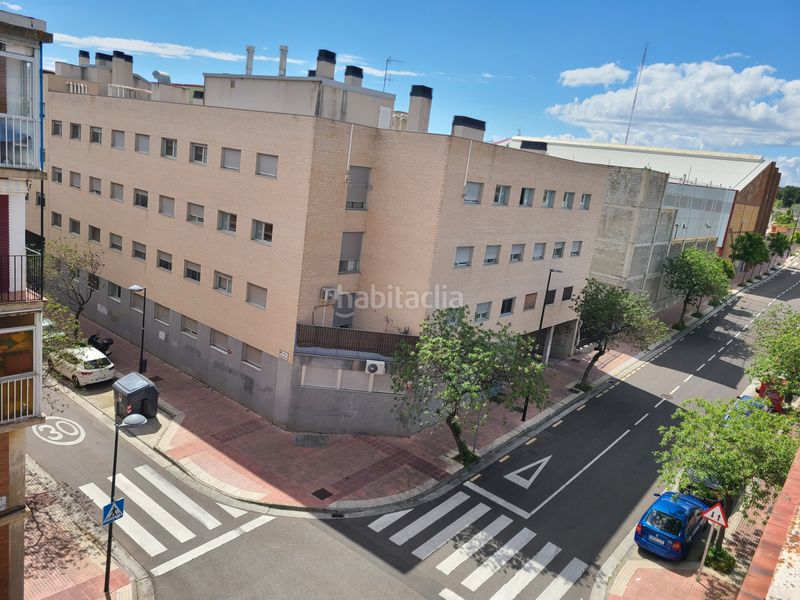 Foto 85ff311e-1b26-4128-a0a1-58a7d508630f. Pis amb calefacció a Pinares de Venecia Zaragoza