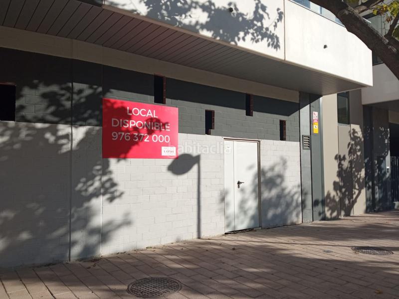 Foto ad358de2-f7a0-44c1-ae57-76b535161e67. Alquiler local comercial en ronda del ibón de plan 24 en Zaragoza