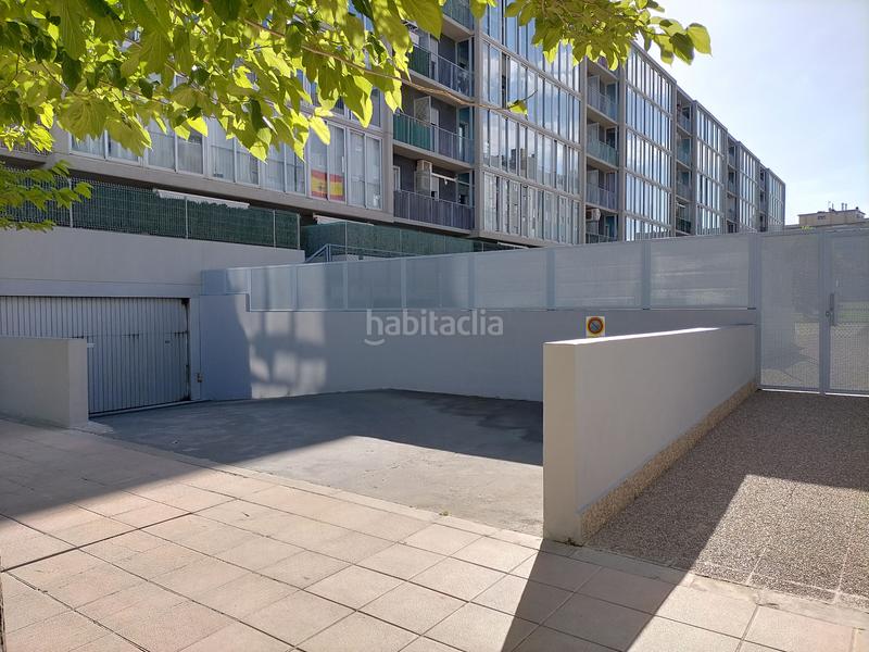 Foto 83471bdb-c046-450c-b9c1-5e6fb7eecdab. Posto auto in calle cantando bajo la lluvia 38 in Zaragoza