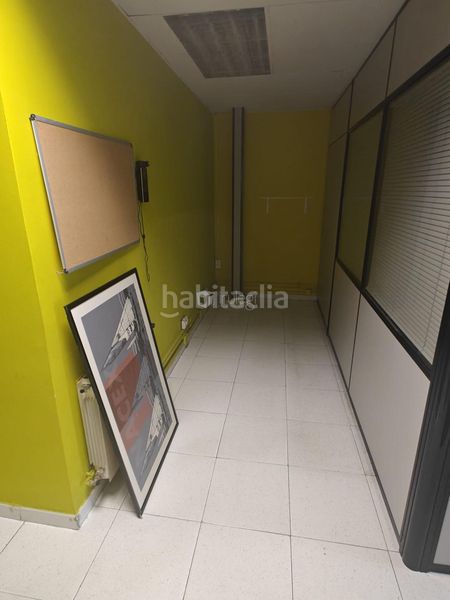 Foto ae3f1aed-4c1f-4a53-afbd-94df9a0f8609. Location bâtiment à usage industriel dans Andoain