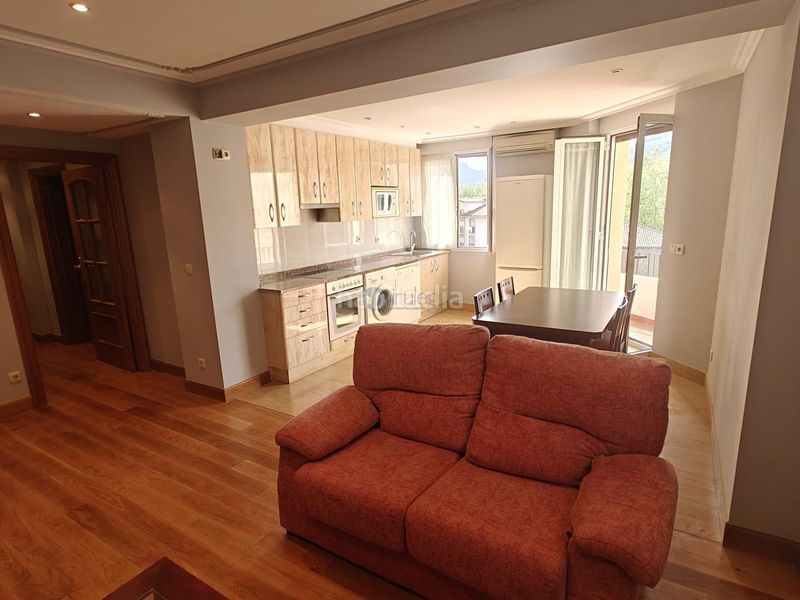 Foto 9a907397-b96d-487c-b7d2-063d0ead2741. Pis a Andoain