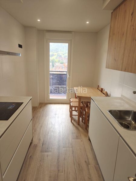 Foto 12bb665e-2fa3-4364-94f7-86be315f5313. Rent flat with heating parking in Andoain