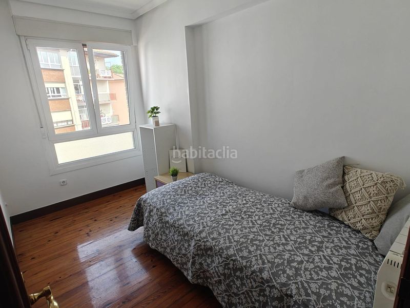 Foto dc497867-f60d-47a9-b539-19ada3eebee7. Pis a Andoain
