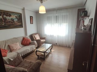 Rent Flat  Plaza de arrate. Alquiler temporada para estudiantes!