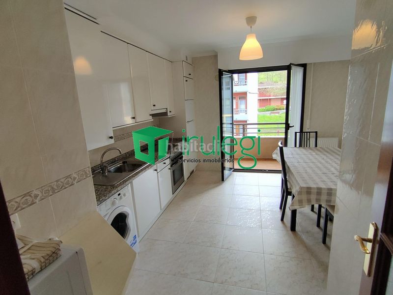 Foto 65ab1ee5-8335-41c4-a7e1-1d3659dfba82. Rent flat in Andoain