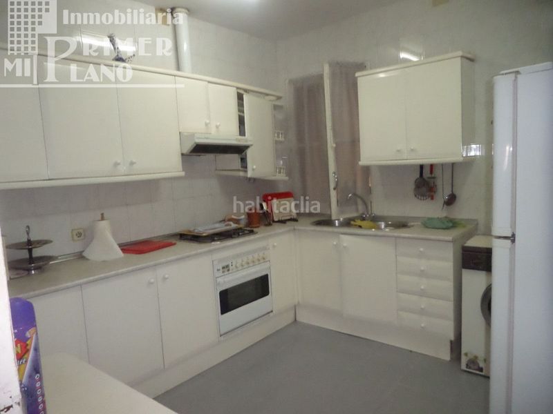 Foto dccc37ad-3cd7-45b6-9ae5-03a8969856db. Casa amb aparcament a Tomelloso