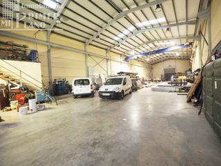 Nau industrial a Tomelloso. Oportunidad única! nave industrial en excelente ubicación