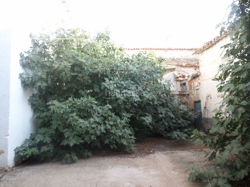 Foto 1b5059d4-689d-4043-90e9-a5df3d775ff0. Casa amb aparcament a Tomelloso