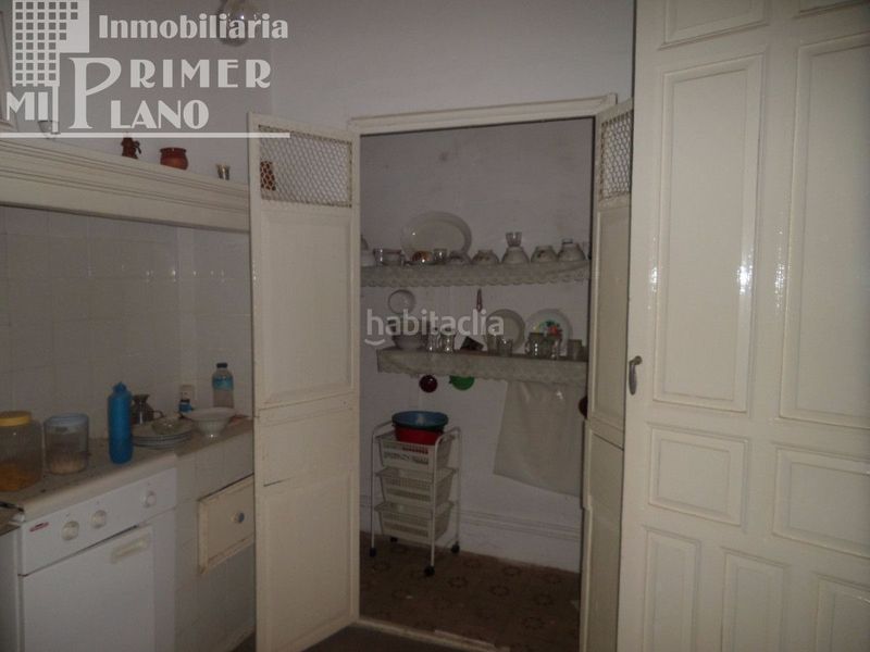 Foto 34d5db88-0ede-4173-be06-81d74c7aed86. Casa amb aparcament a Tomelloso