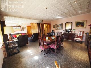 Pis a Tomelloso. Piso centrico de 3 dormitorios de 160 m2 con garaje y trastero