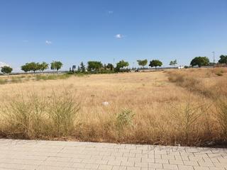 Residential Plot in Tomelloso. Se vende solar, junto avda don antonio huertas y calle concordia