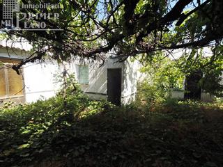 Terrain résidentiel à Tomelloso. Oferta! casa para solar 323m2 de suelo y 12m fachada, junto a ra