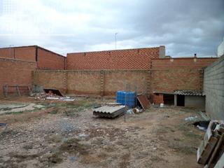 Maison à Tomelloso. Se vende casa para reformar de 519m2 de terreno y 17 metros de f
