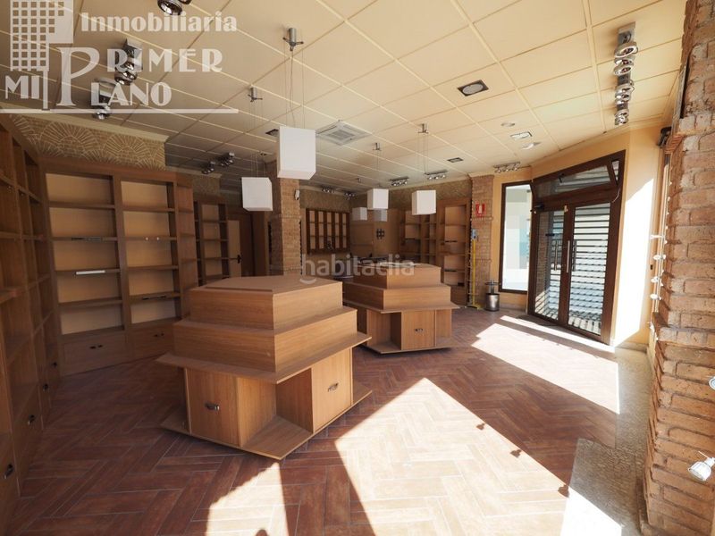 Foto 39fcba99-799b-4873-b8bf-8f651f82e204. Local comercial a Tomelloso