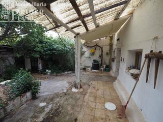 Casa en Tomelloso. Se vende casa para reformar en pleno centro de tomelloso con 228