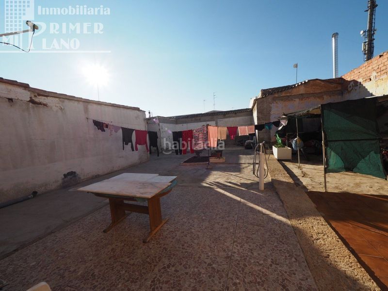 Foto cb60fffd-2a14-44ba-8e18-041844a0002e. Casa amb aparcament a Tomelloso
