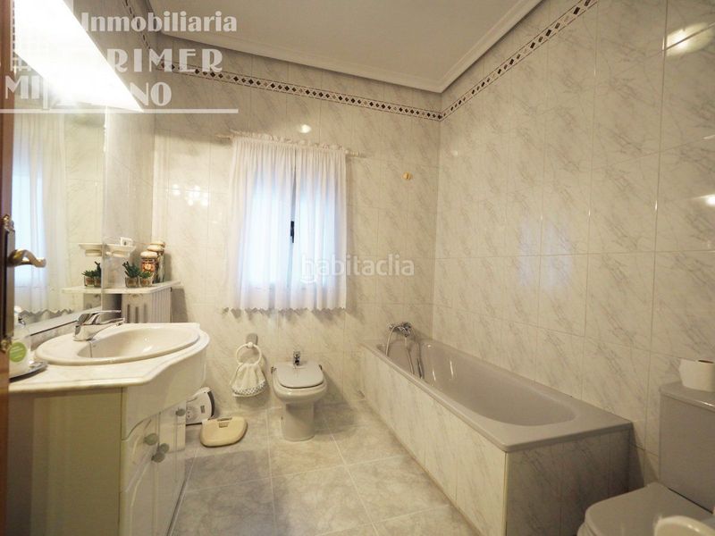 Foto 61c35d1b-5f3c-417a-b959-96540bf060f7. Casa amb calefacció aparcament a Tomelloso
