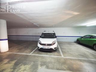 Miete Autoparkplatz in Tomelloso. Se alquila plaza de garaje en pleno centro de tomelloso