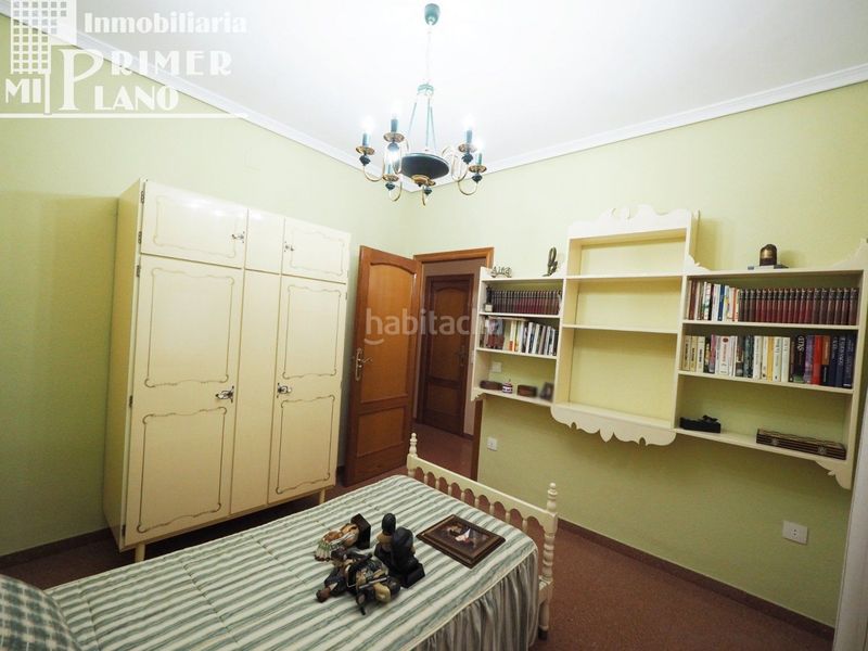 Foto 0abe2c75-6210-4018-813e-1be830b2d04c. Casa amb aparcament a Tomelloso
