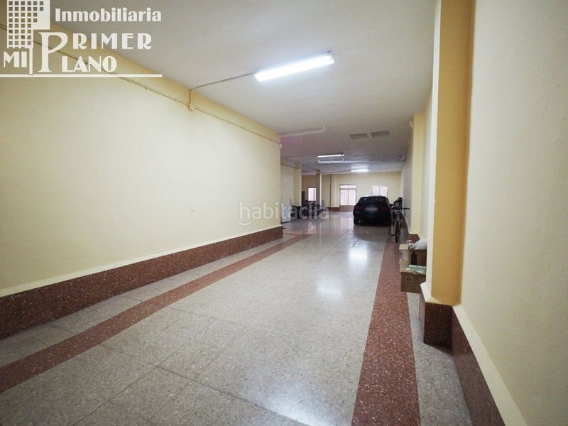 Foto 16e0f930-ae02-4cc4-aae0-c73a2d16866d. Casa amb aparcament a Tomelloso