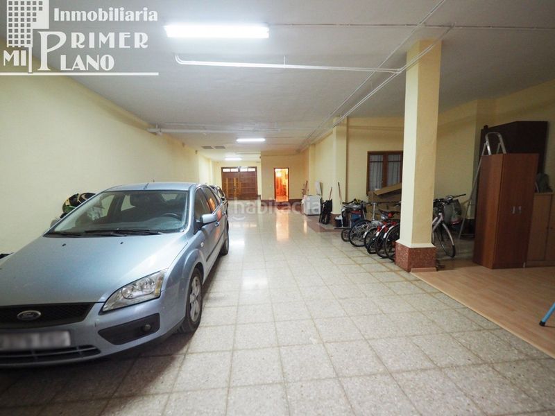 Foto 1a9a2ec2-9599-4b52-9d72-60649fc8f4ad. Casa amb aparcament a Tomelloso
