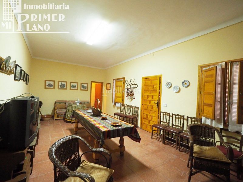 Foto 48cb6915-9056-414f-898b-6748662aab58. Casa amb aparcament a Tomelloso