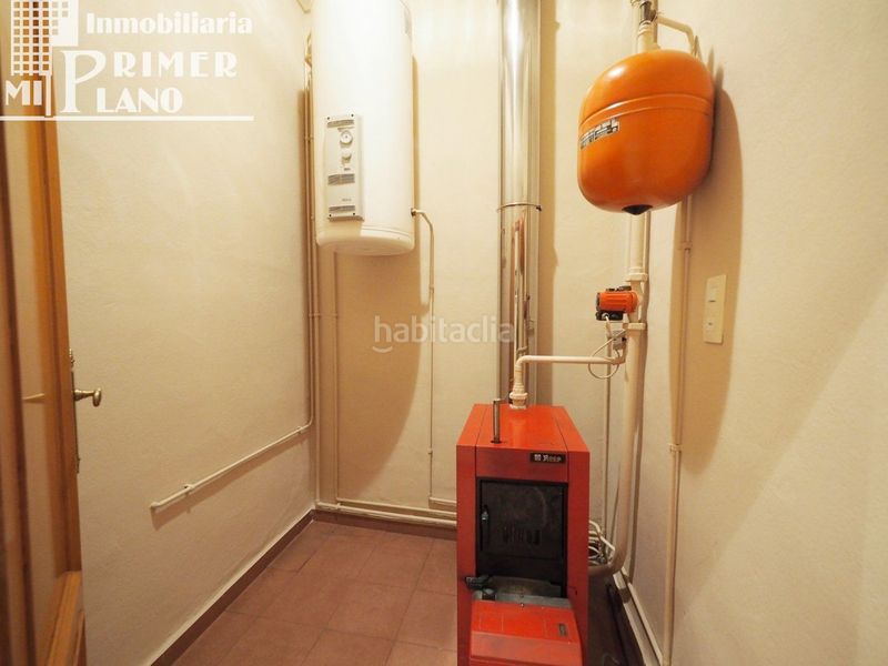 Foto a4db3fee-2d83-432e-aedb-b84a516d78e0. Casa amb aparcament a Tomelloso