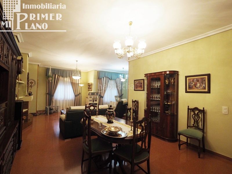 Foto ba08c4be-ec95-440d-bb1c-6122dd2820ca. Casa amb aparcament a Tomelloso