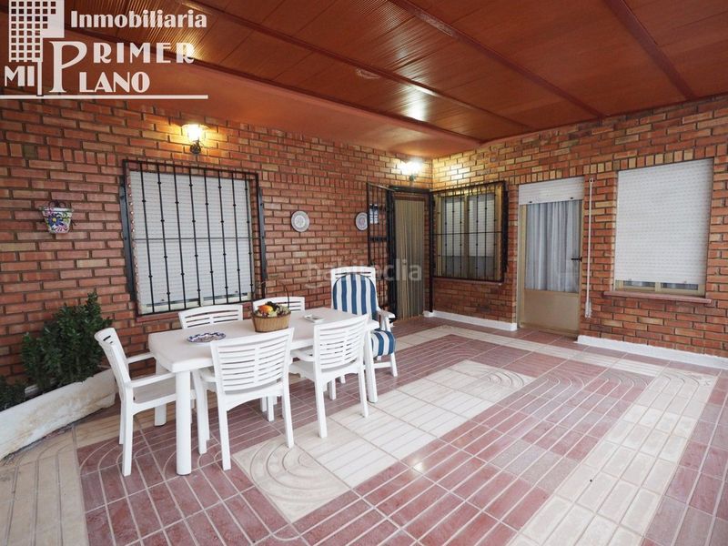 Foto e8e29151-afb7-4b35-acb9-52ae1430f041. Casa amb aparcament a Tomelloso