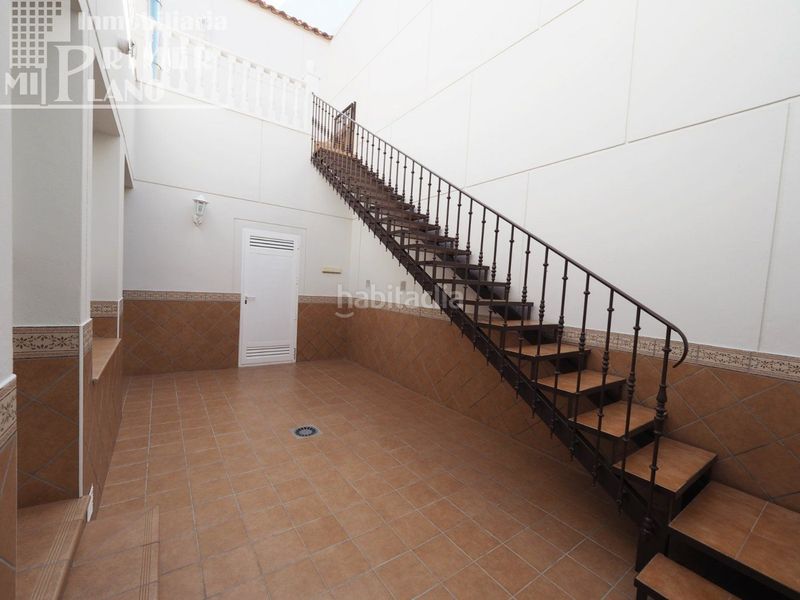 Foto 9a2ccb3d-6ffd-4a16-9ede-d8182ce90f8b. Casa amb calefacció aparcament a Tomelloso